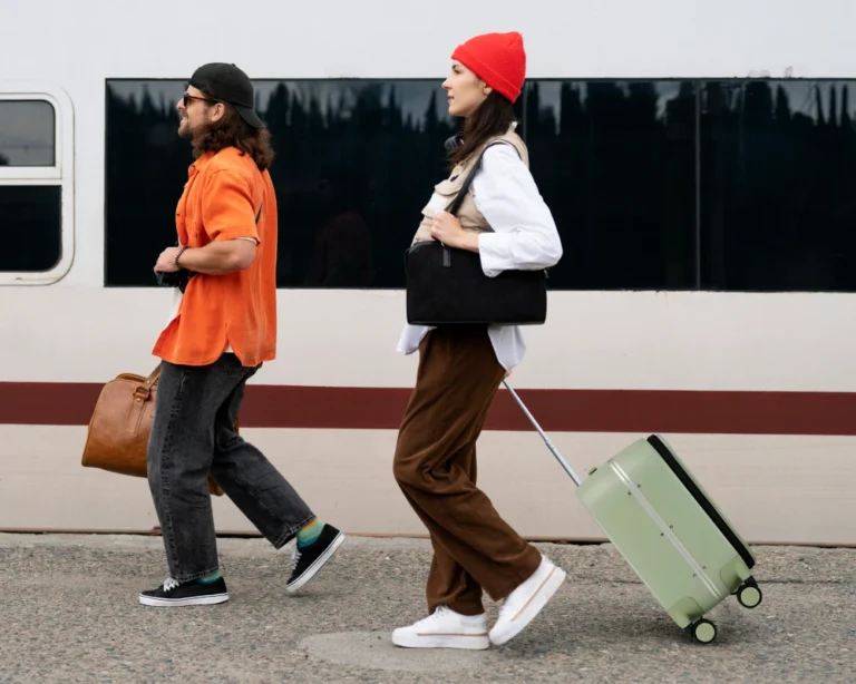 womens carry on luggage